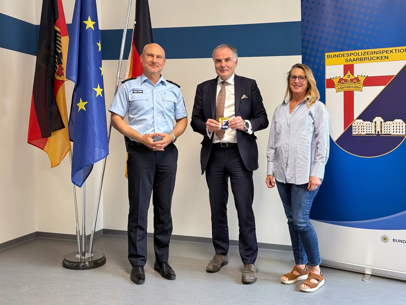 BPOLI-SB: Besuch des neuen französischen Generalkonsuls in der Bundespolizeiinspektion Saarbrücken - Zeichen der gelebten Partnerschaft in der Grenzregion - Foto: presseportal.de