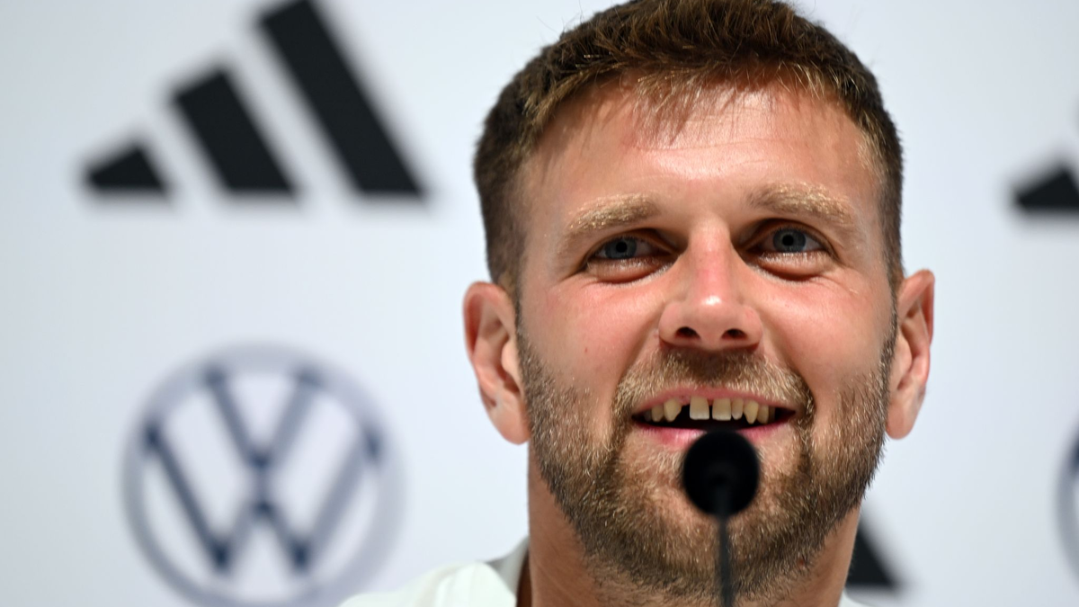 Niclas Füllkrug ist froh, wieder bei der Nationalmannschaft zu sein. - Foto: Federico Gambarini/dpa