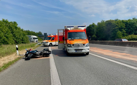 FW Paderborn: Verkehrsunfall mit einem Motorrad auf der Bundesstraße 1 - Foto: presseportal.de