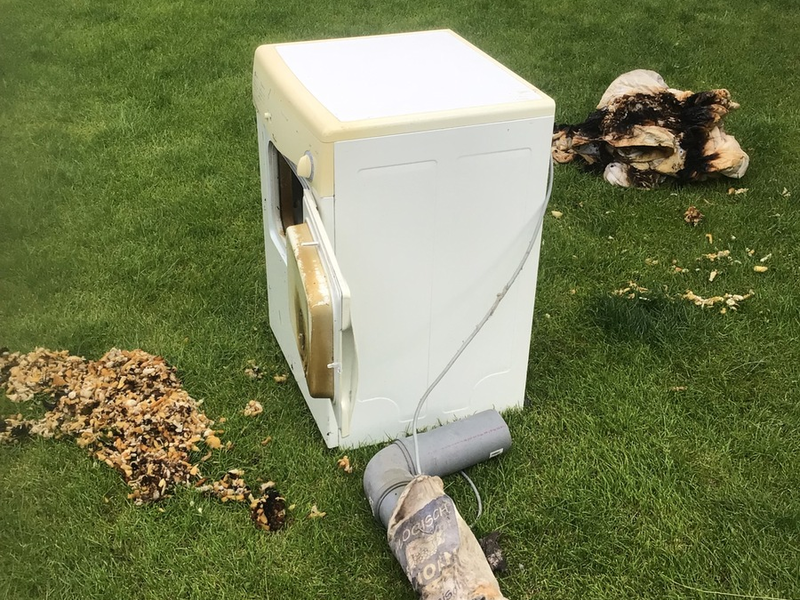 FW Paderborn: Gemeldeter Kellerbrand im Bayernweg (Paderborn-Stadtheide) - Foto: presseportal.de