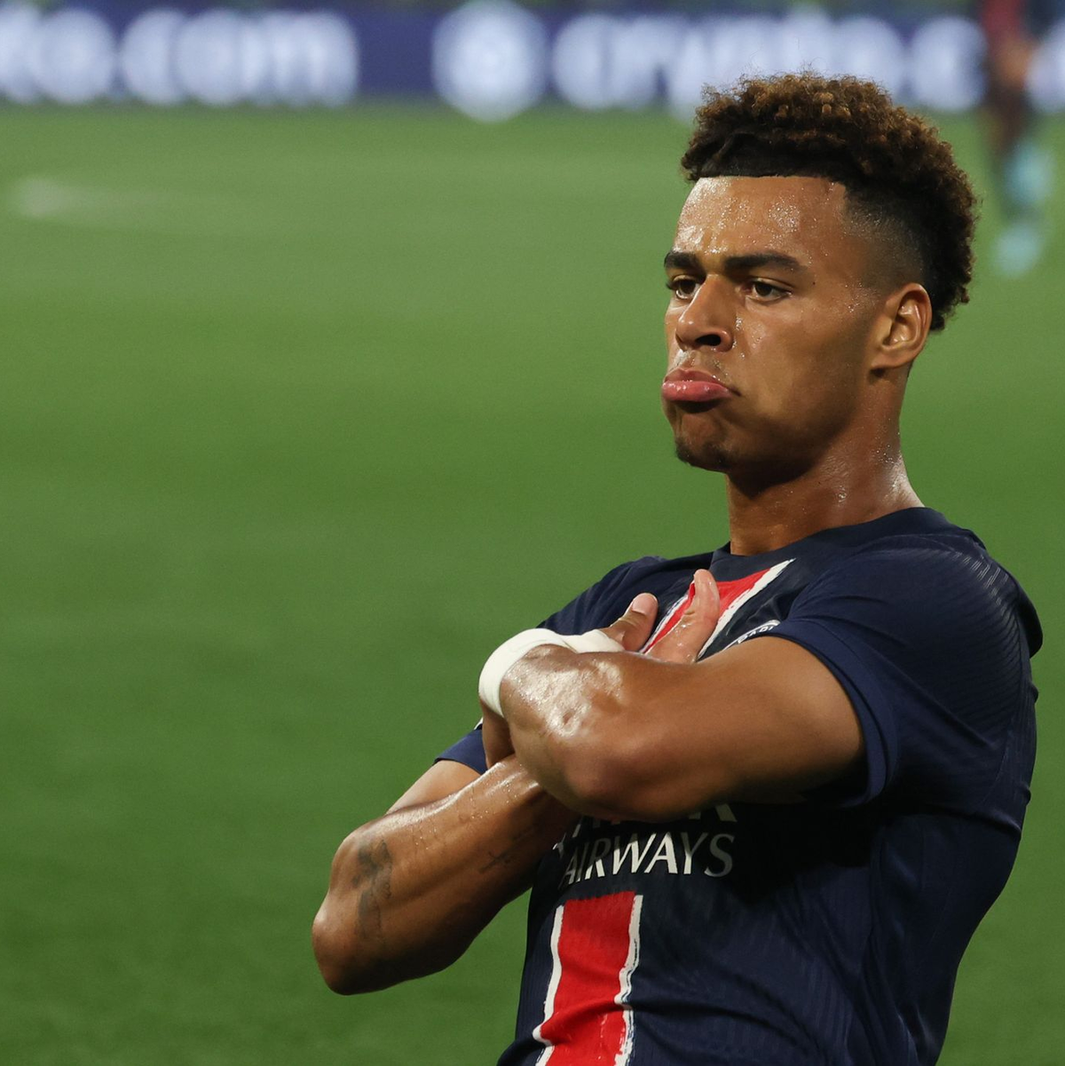 Hakimi bejubelt das erste Tor verhalten. - Foto: Christian Charisius/dpa