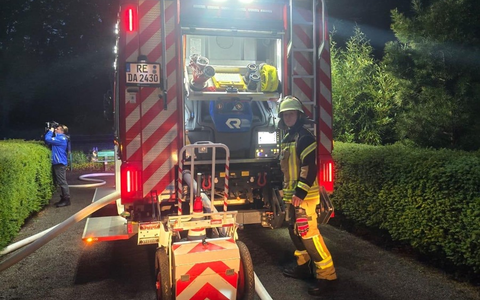 FW Datteln: Kleingebäudebrand - Gartenlaube in Vollbrand - Foto: presseportal.de