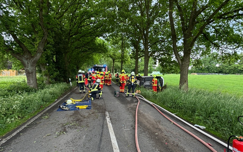FW-SE: Schwerer Verkehrsunfall in Lentföhrden - Foto: presseportal.de