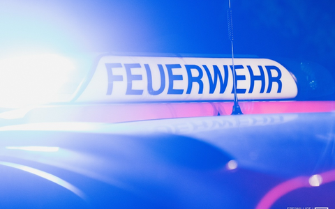 FW Hünxe: Gemeldeter Zimmerbrand mit Menschenleben in Gefahr - Foto: presseportal.de