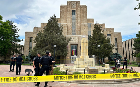 Die Zahl der Verletzten nach dem Angriff auf eine Gruppe von Demonstranten in Boulder ist weiter nach oben gegangen. - Foto: Colorado Sun via ZUMA Press Wire/dpa Die Zahl der Verletzten nach dem Angriff auf eine Gruppe von Demonstranten in Boulder ist weiter nach oben gegangen. - Foto: Colorado Sun via ZUMA Press Wire/dpa