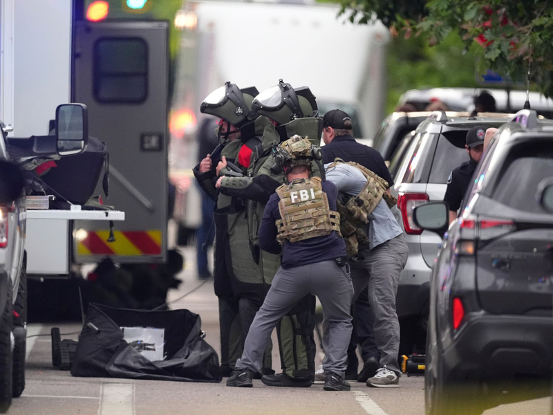 Der mutmaßliche Täter soll bei dem Angriff «Free Palestine» gerufen haben.  - Foto: David Zalubowski/AP/dpa