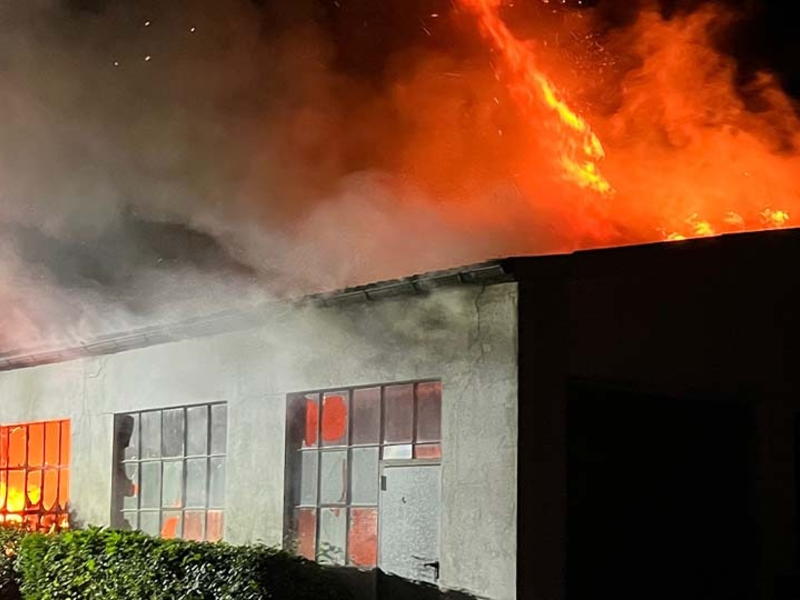 POL-ST: Lengerich, Großbrand einer Lagerhalle, Keine Verletzten - Foto: presseportal.de
