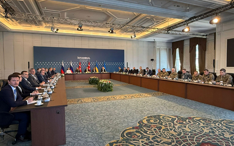 Russische und ukrainische Unterhändler sollten in Istanbul Wege aus dem Krieg besprechen.  - Foto: Ukrainian Ministry of Defense/Ukrainian Ministry of Defense via AP/dpa