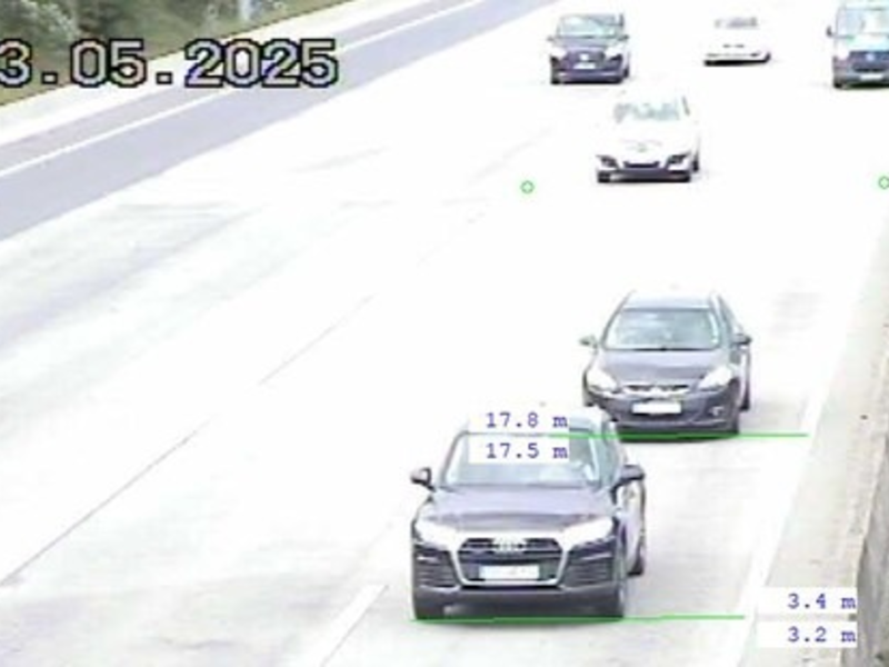 POL-DA: Mörfelden-Walldorf / A5: Polizei registriert über 257 Abstandsverstöße innerhalb von 90 Minuten - Foto: presseportal.de