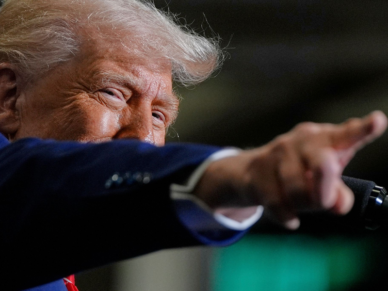 Trumps ist laut Medienberichten informiert worden, dass sein Name in den Epstein-Akten auftaucht. Der Kontext ist unklar.  - Foto: Julia Demaree Nikhinson/AP/dpa