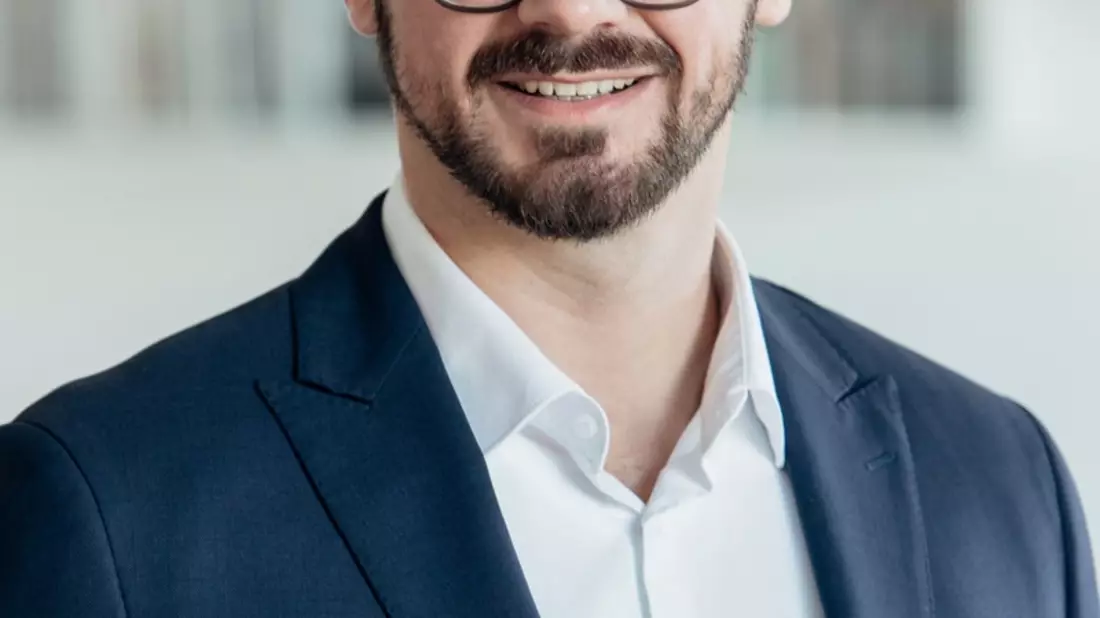 AI-Offensive: Simon-Kucher zündet nächste SKAI-Stufe - Mehr Wachstum für Kunden dank ChatGPT Enterprise + intelligenten Agents - Bild: presseportal.de