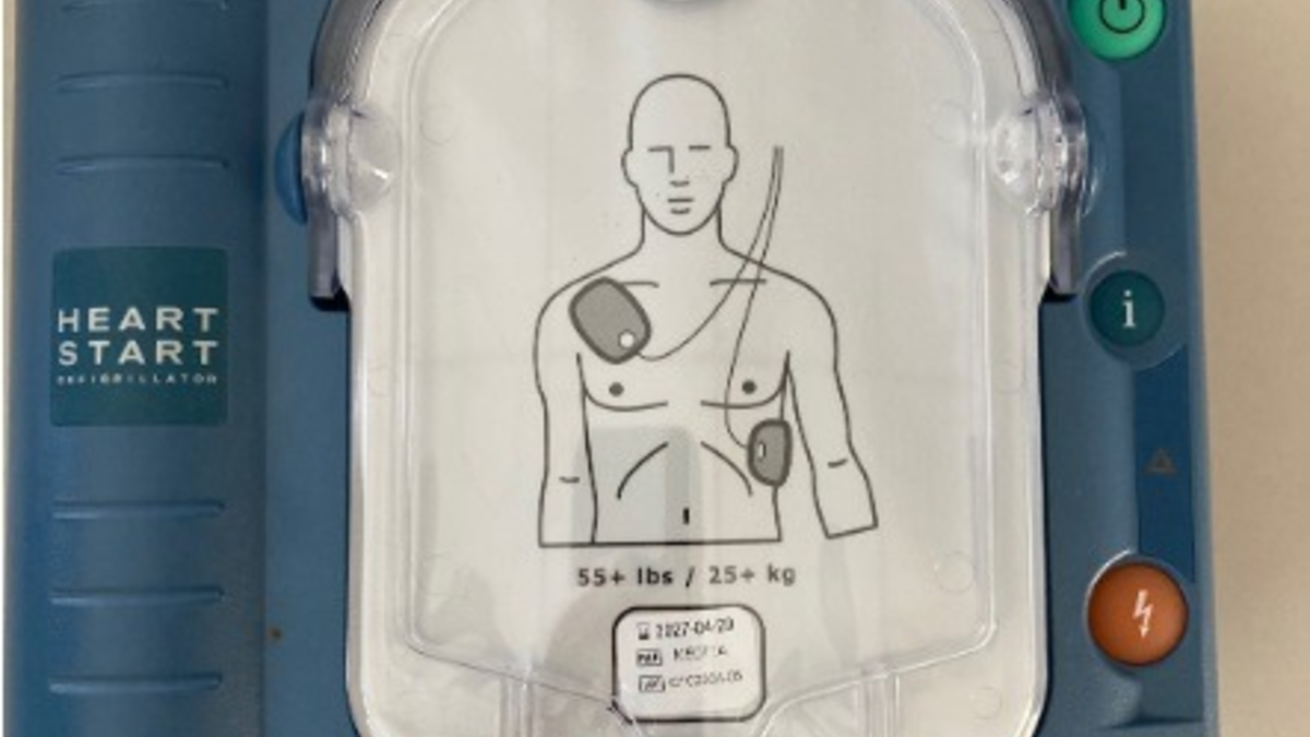 POL-BO: Diebstahlsdelikt: Wem gehört dieser Defibrillator? - Foto: presseportal.de