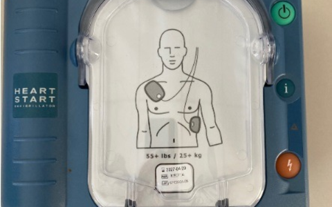 POL-BO: Diebstahlsdelikt: Wem gehört dieser Defibrillator? - Foto: presseportal.de