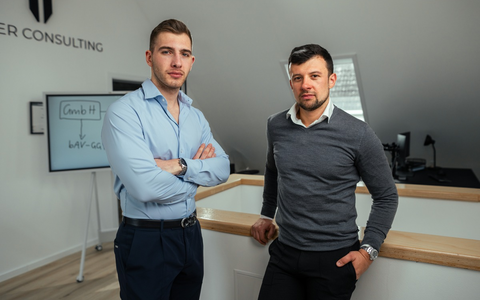 Risikomanagement und Finanzstrategie: Tobias Vetter von der Vetter Group verrät, warum inhabergeführte Unternehmen eine andere Beratung brauchen - Foto: presseportal.de Risikomanagement und Finanzstrategie: Tobias Vetter von der Vetter Group verrät, warum inhabergeführte Unternehmen eine andere Beratung brauchen - Foto: presseportal.de