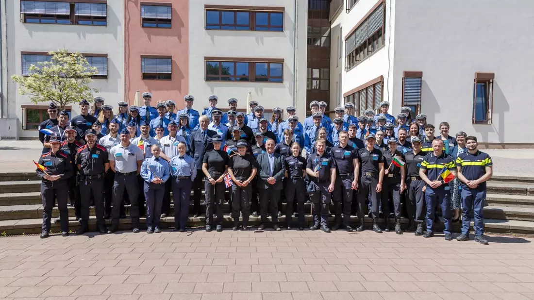 HDP-RP: Internationale Polizeiarbeit im Fokus: 24. Internationale Projektwoche an der Hochschule der Polizei Rheinland-Pfalz - Bild: presseportal.de