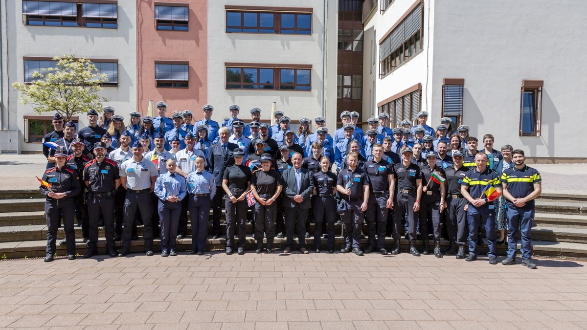 HDP-RP: Internationale Polizeiarbeit im Fokus: 24. Internationale Projektwoche an der Hochschule der Polizei Rheinland-Pfalz - Foto: presseportal.de