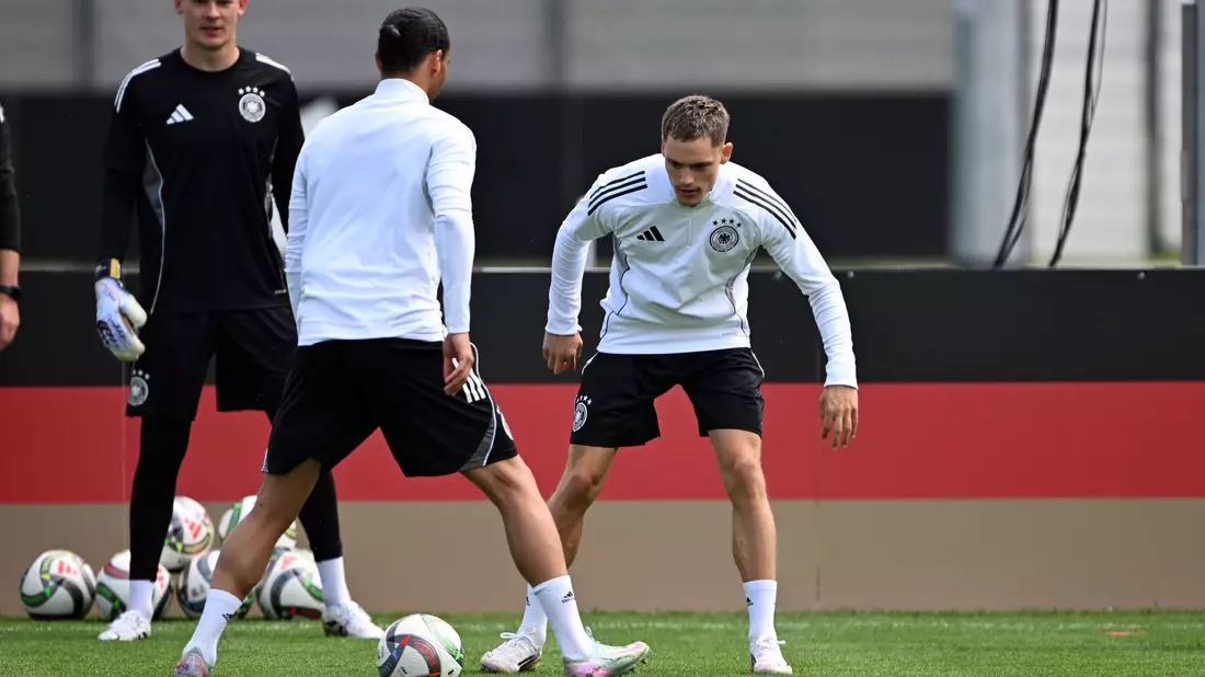 Leon Goretzka ist in der Nationalmannschaft wieder eine Fixgröße.  - Bild: Federico Gambarini/dpa