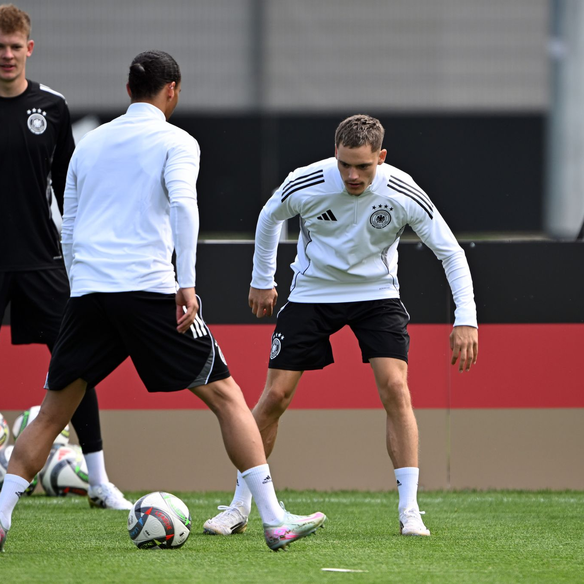 Leon Goretzka ist in der Nationalmannschaft wieder eine Fixgröße.  - Foto: Federico Gambarini/dpa