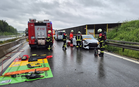 FW Allensbach: H1 VU Unklar - Foto: presseportal.de