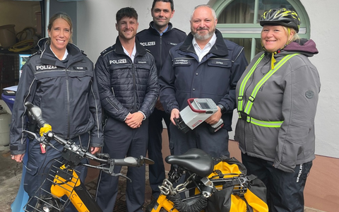 POL-DA: Kreis Bergstraße: Polizei codiert 26 Räder bei Fahrradmesse/Infos zur richtigen Diebstahlsicherung - Foto: presseportal.de