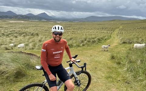 Abenteuer trifft Achtsamkeit: Extremsportler Jonas Deichmann entdeckt die wilde Seite Irlands neu - Foto: presseportal.de Abenteuer trifft Achtsamkeit: Extremsportler Jonas Deichmann entdeckt die wilde Seite Irlands neu - Foto: presseportal.de