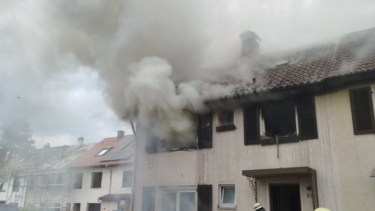 LRA-Ravensburg: Wohnungsbrand in der Siebenbürgenstraße in Wangen - Foto: presseportal.de