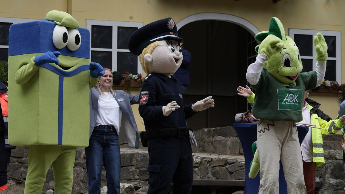 POL-EL: Ahmsen - Erstes Schultütenfest ein voller Erfolg (Fotos) - Foto: presseportal.de