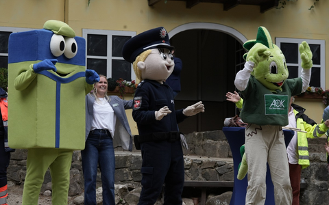 POL-EL: Ahmsen - Erstes Schultütenfest ein voller Erfolg (Fotos) - Foto: presseportal.de