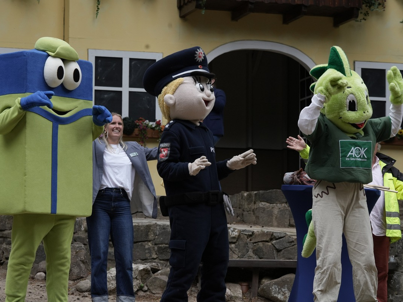 POL-EL: Ahmsen - Erstes Schultütenfest ein voller Erfolg (Fotos) - Foto: presseportal.de