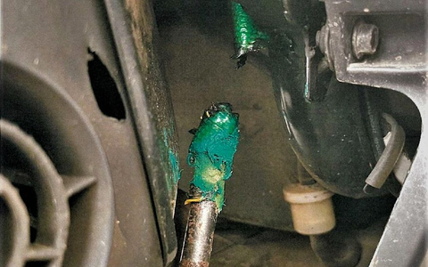 POL-NE: Reparatur Marke Eigenbau: Polizei stoppt Kraftrad-Fahrer - Foto: presseportal.de