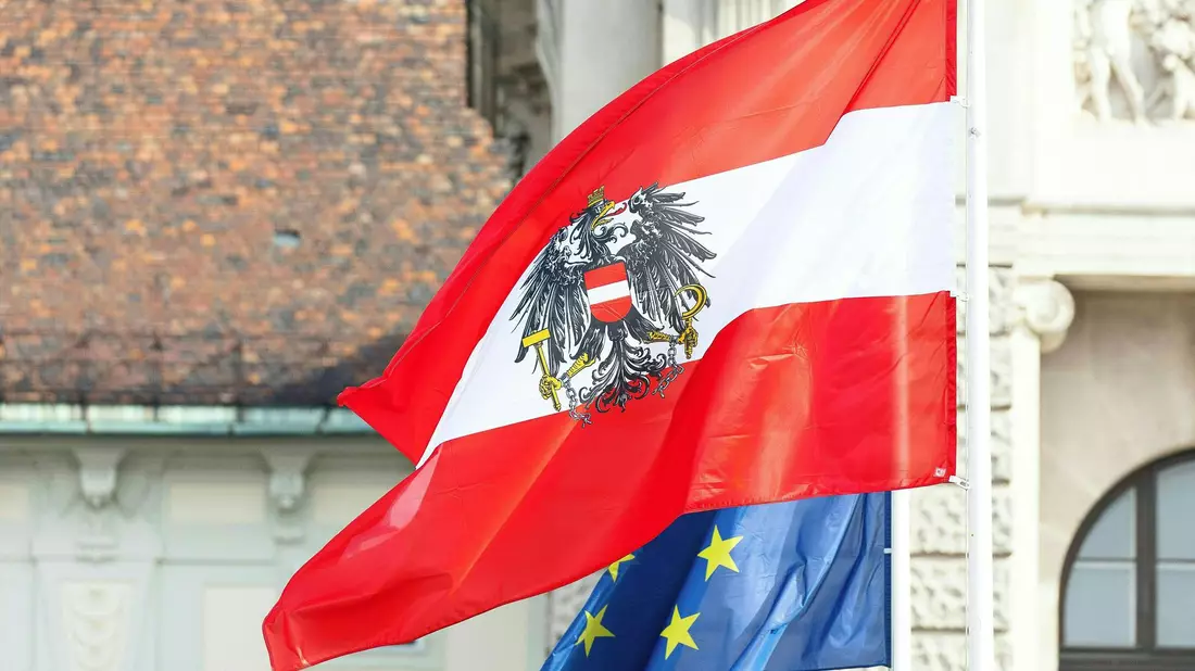 Die EU-Kommission beaufsichtigt, ob die EU-Länder die Regeln für Haushaltsdefizite und Staatsschulden einhalten. (Archivbild) - Bild: Florian Wieser/APA/dpa