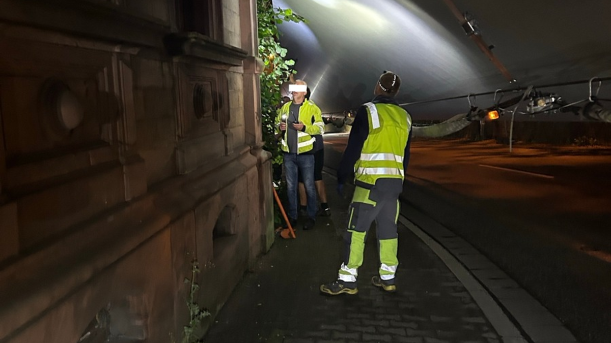 POL-PIKUS: Engstelle stoppt Transport - Foto: presseportal.de