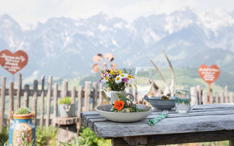 Wo Wandern auf Kulinarik trifft – Österreichs beste Genussregionen 2025 - Foto: presseportal.de