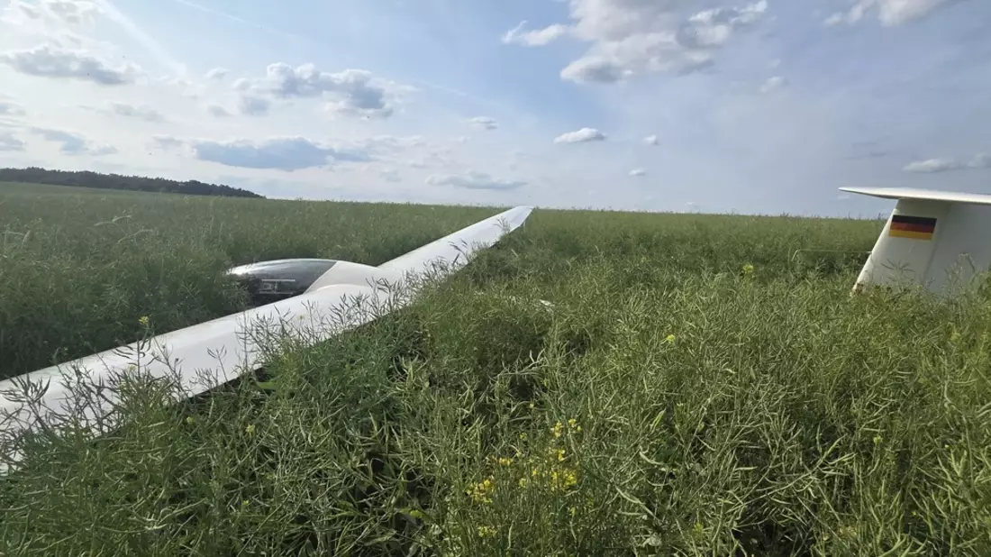 POL-HRO: Notlandung eines Segelflugzeuges endete glimpflich - Bild: presseportal.de