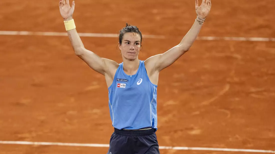 Kaum zu fassen: Lois Boisson steht bei den French Open im Halbfinale. - Bild: Jon Buckle/PA Wire/dpa