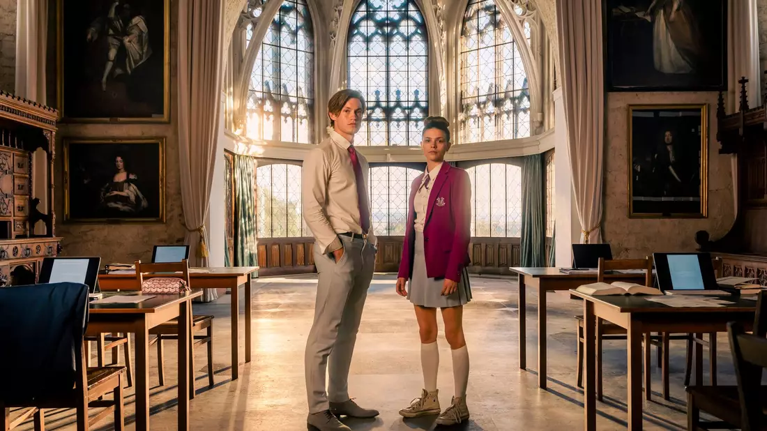 Wie geht es bei Ruby und James weiter?  - Bild: Stephan Rabold/Prime Video/dpa