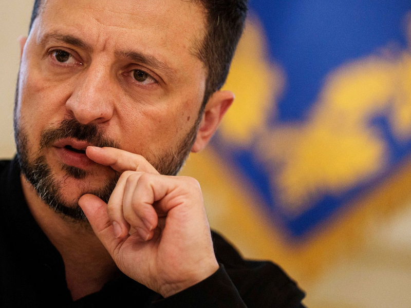 Selenskyj kündigt an, weitere Austausche sollten folgen.  - Foto: Evgeniy Maloletka/AP/dpa