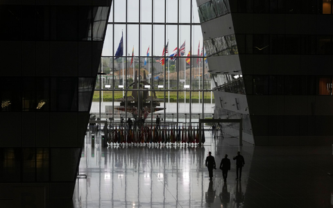 Sollen die Verteidigungsausgaben in allen Nato-Staaten auf fünf Prozent des Bruttoinlandsproduktes (BIP) steigen? - Foto: Virginia Mayo/AP/dpa