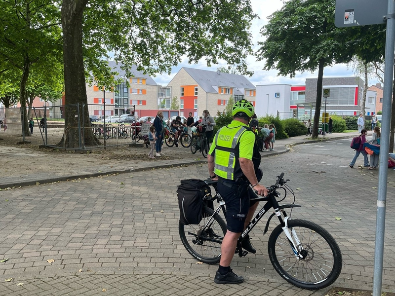 POL-KLE: Bundesweiter Aktionstag sicher.mobil.leben - Kinder im Blick - Foto: presseportal.de