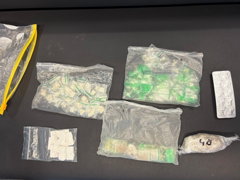 BPOL NRW: Grenzüberschreitendes Einsatzteam entdeckt professionelle Drogenschmuggel-Verstecke Festnahme und umfangreiche Sicherstellungen - Foto: presseportal.de