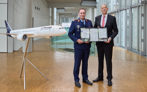Das Landeskommando der Bundeswehr in Hessen und die Lufthansa Group vereinbaren Partnerschaft für Heimatschutz und Gesamtverteidigung - Foto: presseportal.de