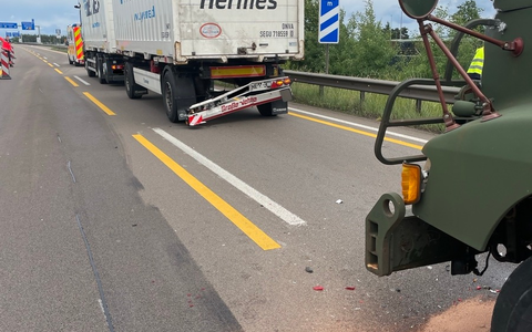 POL-PASTKL: Auffahrunfall mit Militärfahrzeug - Foto: presseportal.de