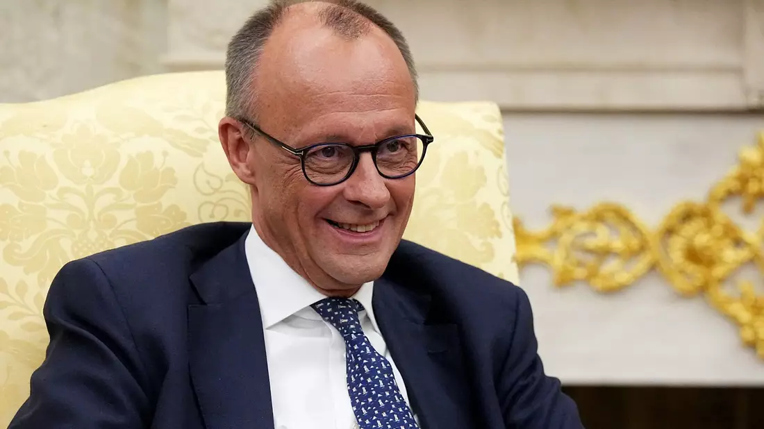 Merz und Trump haben einen Draht zueinander - kann der Bundeskanzler so in eine Führungsrolle für Europa schlüpfen? - Bild: Michael Kappeler/dpa