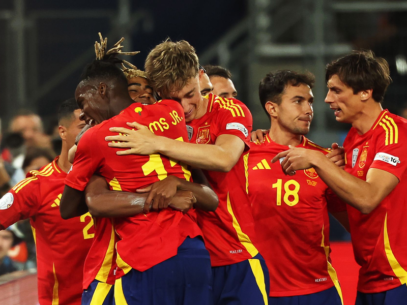 Der ungewöhnliche Endstand: 5:4. - Foto: Christian Charisius/dpa