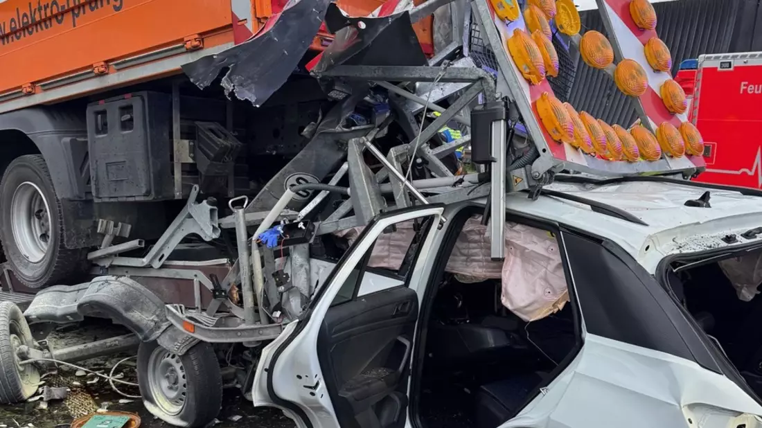FW-GE: Schwerer Verkehrsunfall auf BAB2 - Bild: presseportal.de