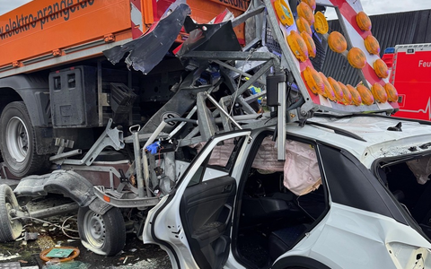 FW-GE: Schwerer Verkehrsunfall auf BAB2 - Foto: presseportal.de