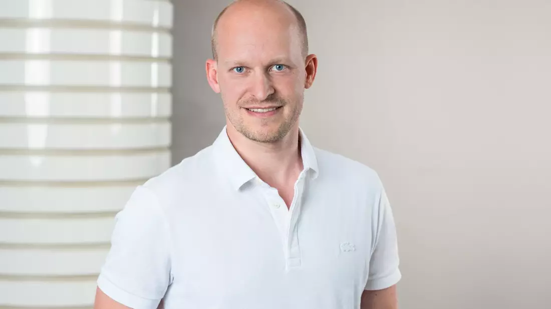 Drei Chefärzte der Artemed Klinikgruppe prägen neues Standardwerk der Wirbelsäulentherapie - Bild: presseportal.de