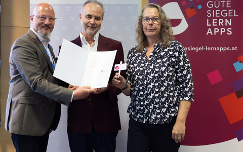 Verleihung Lernapp-Gütesiegel an EBC*L - Foto: Innovation Salzburg/Benedikt Schemmer über pressetext.de Verleihung Lernapp-Gütesiegel an EBC*L - Foto: Innovation Salzburg/Benedikt Schemmer über pressetext.de