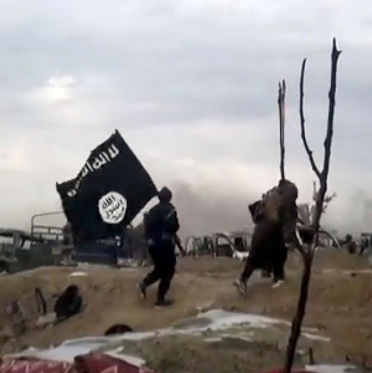 Ein 14-Jähriger soll in Köln Propaganda für die Terrorgruppe Islamischer Staat veröffentlicht haben. (Illustration) - Foto: Amaq News Agency/AP/dpa