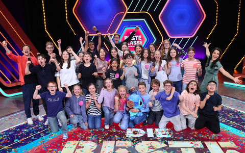 Die 7d der Leibnizschule aus Wiesbaden ist Die beste Klasse Deutschlands / Superfinale mit prominenten Gästen bildete den Höhepunkt der Frühjahrsstaffel 2025 - Foto: presseportal.de Die 7d der Leibnizschule aus Wiesbaden ist Die beste Klasse Deutschlands / Superfinale mit prominenten Gästen bildete den Höhepunkt der Frühjahrsstaffel 2025 - Foto: presseportal.de